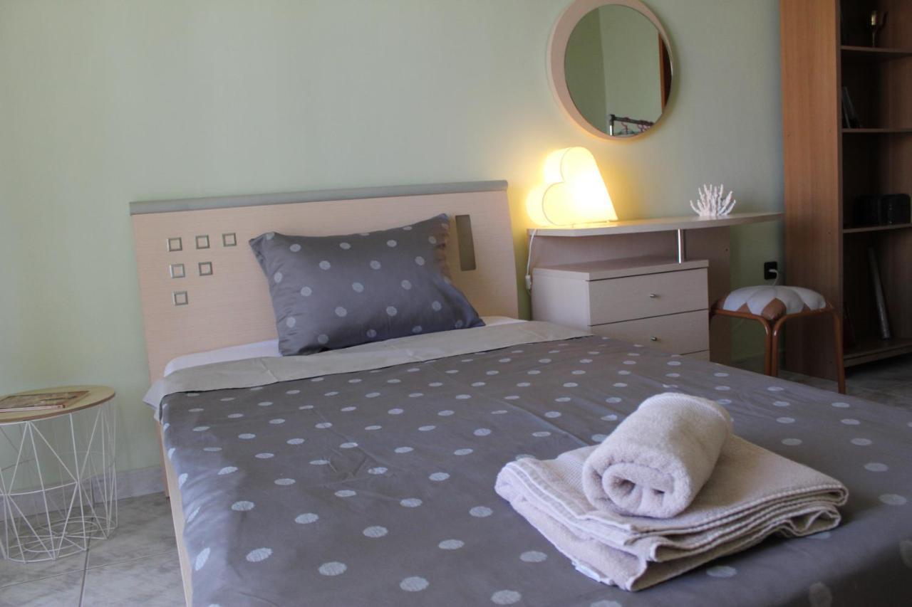 Comfortable Apartment In The Center Of Alexandroupolis Exteriör bild